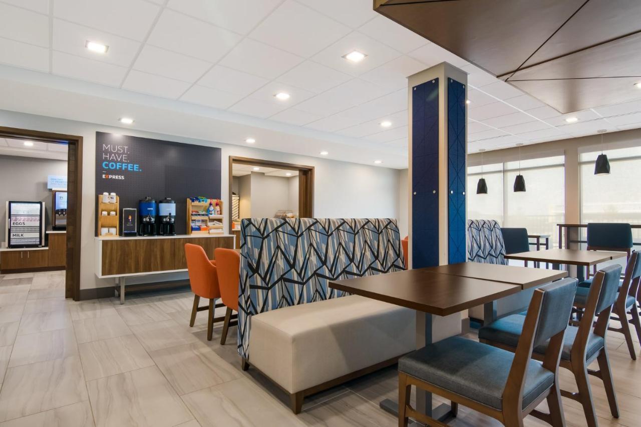 Holiday Inn Express & Suites - Springdale - Fayetteville Area Buitenkant foto